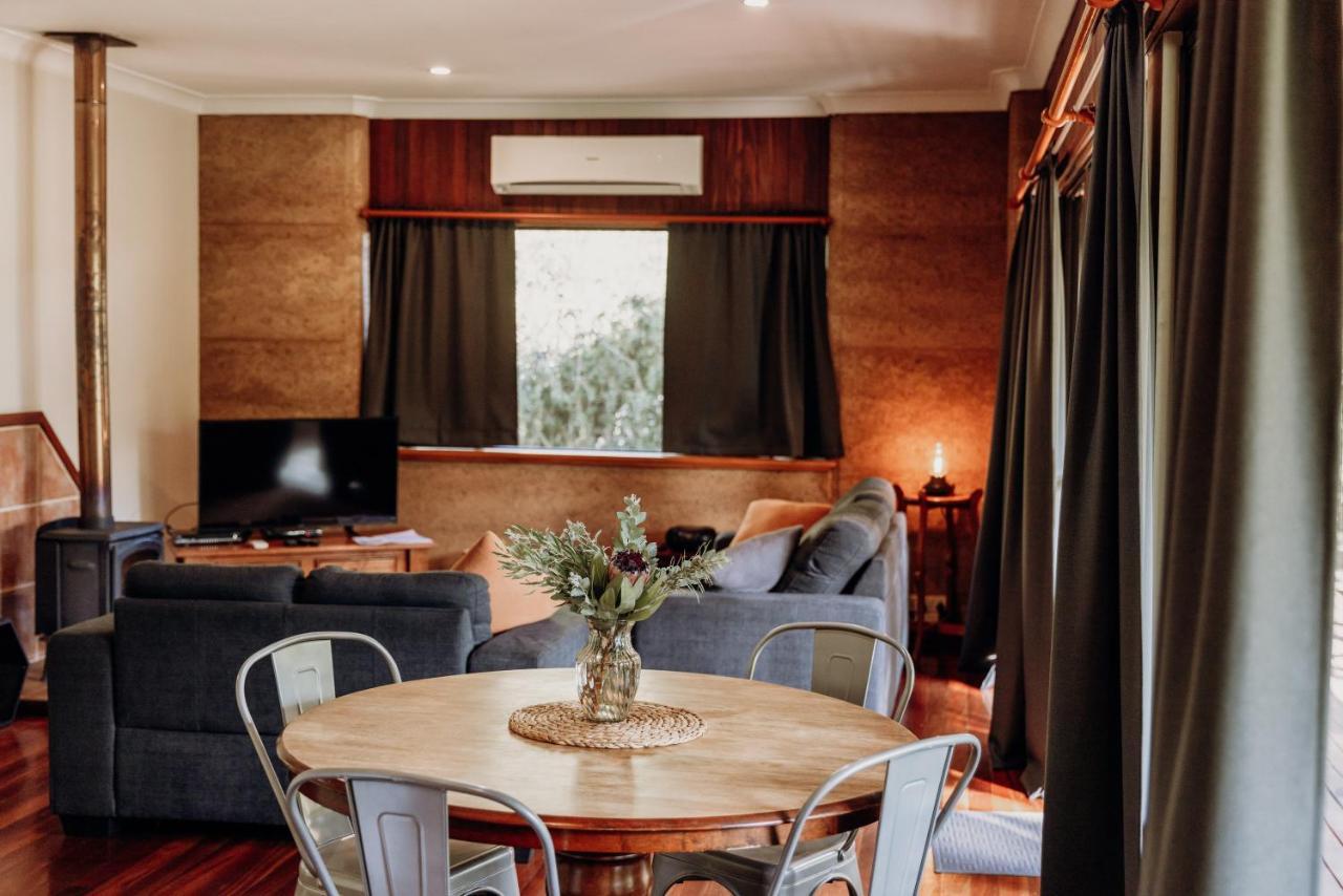 Balingup Jalbrook Cottages Jalbrook Estate エクステリア 写真